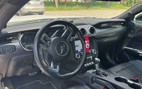 Ford Mustang VI рестайлинг, 2022 год, 7 500 000 рублей, 12 фотография