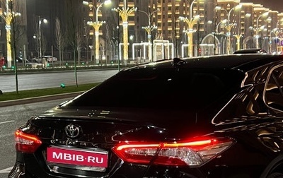 Toyota Camry, 2019 год, 2 100 000 рублей, 1 фотография