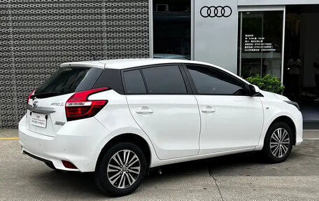 Toyota Yaris, 2019 год, 980 123 рублей, 4 фотография