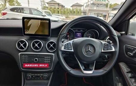 Mercedes-Benz A-Класс, 2016 год, 1 216 000 рублей, 4 фотография