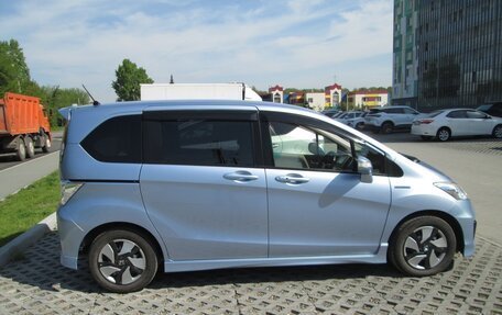 Honda Freed I, 2012 год, 950 000 рублей, 4 фотография