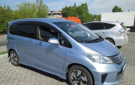 Honda Freed I, 2012 год, 950 000 рублей, 2 фотография