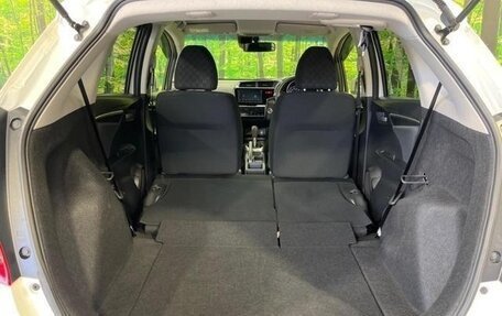 Honda Fit III, 2015 год, 900 000 рублей, 15 фотография