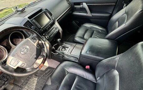 Toyota Land Cruiser 200, 2011 год, 3 750 000 рублей, 3 фотография