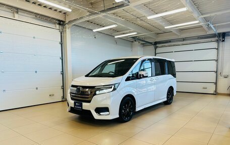 Honda Stepwgn IV, 2019 год, 2 499 999 рублей, 2 фотография