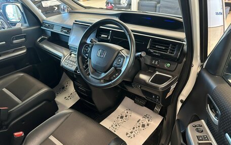 Honda Stepwgn IV, 2019 год, 2 499 999 рублей, 10 фотография