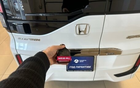 Honda Stepwgn IV, 2019 год, 2 499 999 рублей, 26 фотография