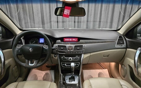 Renault Latitude I, 2011 год, 735 000 рублей, 9 фотография