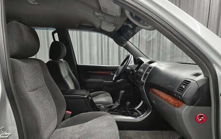 Toyota Land Cruiser Prado 120 рестайлинг, 2008 год, 1 835 000 рублей, 11 фотография