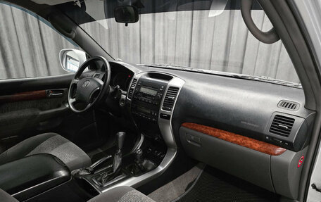 Toyota Land Cruiser Prado 120 рестайлинг, 2008 год, 1 835 000 рублей, 12 фотография