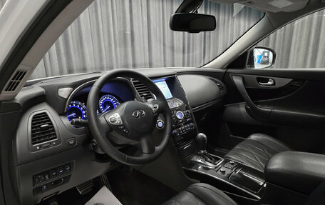 Infiniti QX70, 2013 год, 1 699 000 рублей, 14 фотография