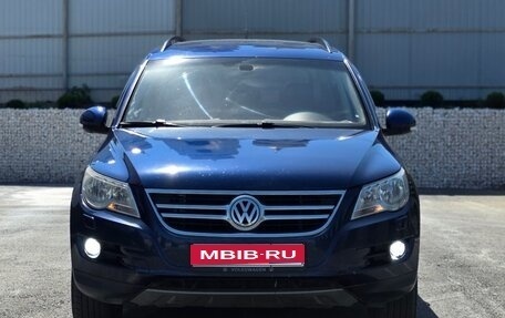 Volkswagen Tiguan I, 2008 год, 830 000 рублей, 1 фотография