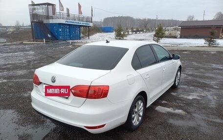 Volkswagen Jetta VI, 2013 год, 1 250 000 рублей, 8 фотография