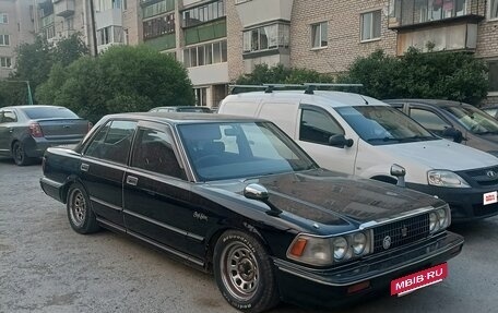 Toyota Crown, 1989 год, 580 000 рублей, 2 фотография