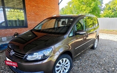 Volkswagen Touran III, 2011 год, 1 100 000 рублей, 11 фотография