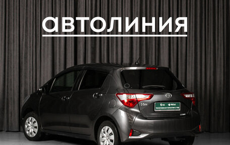 Toyota Vitz, 2019 год, 999 000 рублей, 5 фотография