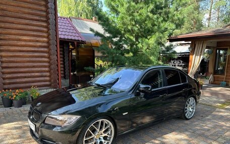 BMW 3 серия, 2009 год, 990 000 рублей, 3 фотография
