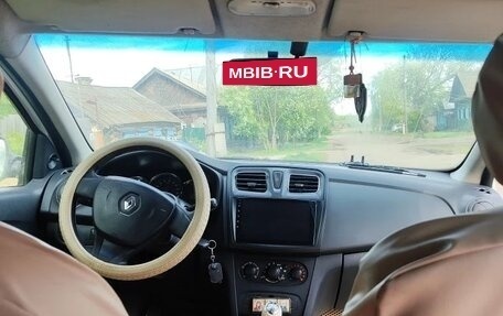 Renault Logan II, 2015 год, 600 000 рублей, 5 фотография