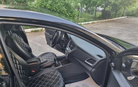 Hyundai Solaris II рестайлинг, 2018 год, 1 270 000 рублей, 7 фотография