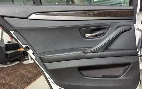 BMW 5 серия, 2015 год, 2 595 000 рублей, 31 фотография