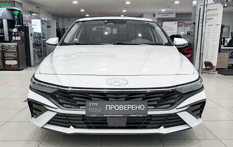 Hyundai Elantra, 2024 год, 1 899 000 рублей, 2 фотография