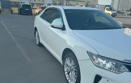 Toyota Camry, 2015 год, 1 750 000 рублей, 4 фотография
