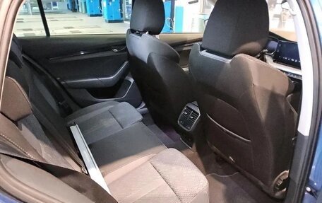 Skoda Octavia IV, 2021 год, 1 982 000 рублей, 7 фотография