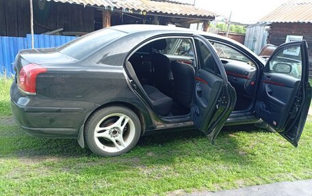Toyota Avensis III рестайлинг, 2003 год, 850 000 рублей, 8 фотография