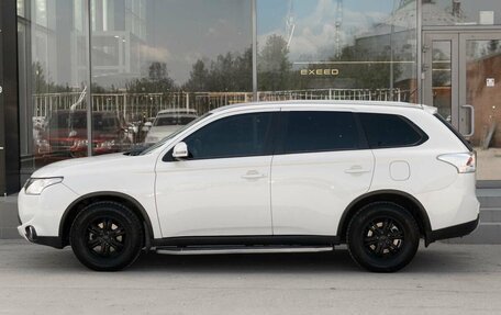 Mitsubishi Outlander III рестайлинг 3, 2014 год, 1 450 000 рублей, 8 фотография