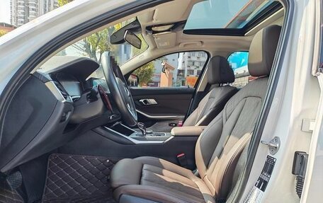 BMW 3 серия, 2022 год, 2 600 003 рублей, 8 фотография