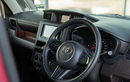 Toyota Roomy I, 2017 год, 880 000 рублей, 11 фотография