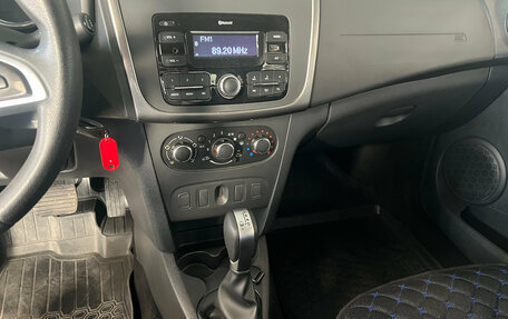 Renault Logan II, 2022 год, 1 250 000 рублей, 12 фотография