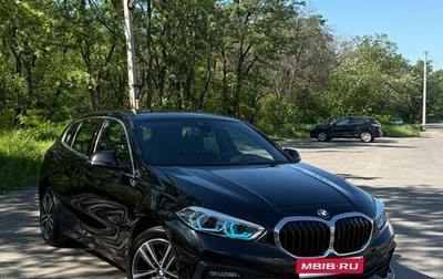 BMW 1 серия, 2020 год, 1 980 000 рублей, 1 фотография