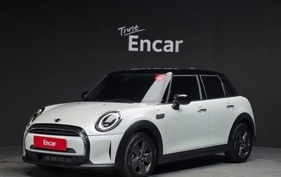 MINI Cabrio, 2023 год, 1 805 000 рублей, 1 фотография