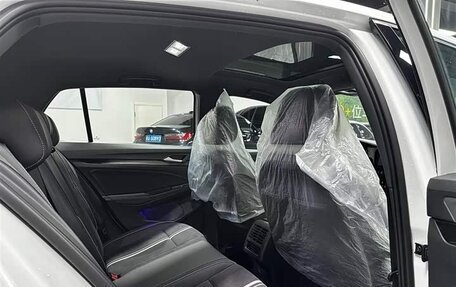 Volkswagen Golf VIII, 2022 год, 1 727 000 рублей, 10 фотография