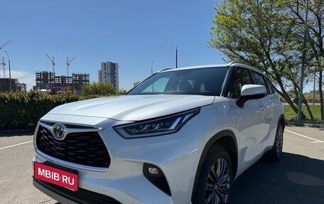 Toyota Highlander, 2026 год, 5 750 000 рублей, 4 фотография