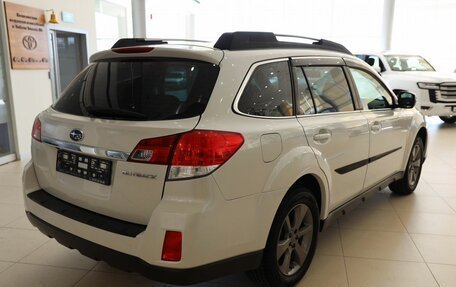 Subaru Outback IV рестайлинг, 2013 год, 1 650 000 рублей, 5 фотография