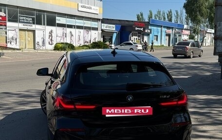 BMW 1 серия, 2020 год, 1 980 000 рублей, 7 фотография
