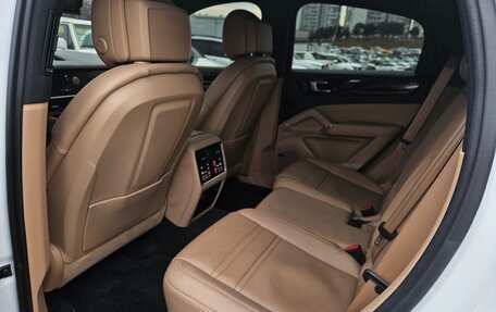 Porsche Cayenne III, 2023 год, 10 250 000 рублей, 12 фотография