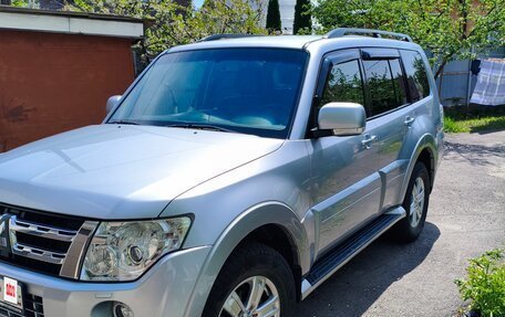 Mitsubishi Pajero IV, 2012 год, 2 650 000 рублей, 1 фотография