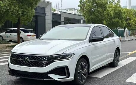 Volkswagen Lavida, 2023 год, 1 270 000 рублей, 1 фотография