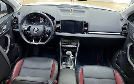 Skoda Karoq I, 2022 год, 1 900 000 рублей, 18 фотография