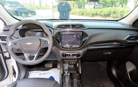 Chevrolet TrailBlazer, 2023 год, 1 740 000 рублей, 5 фотография