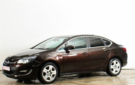 Opel Astra J, 2014 год, 749 000 рублей, 1 фотография