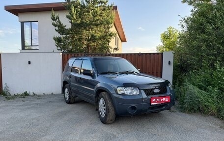 Ford Escape II, 2005 год, 395 000 рублей, 1 фотография