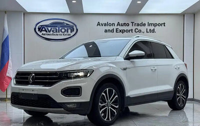 Volkswagen T-Roc I, 2022 год, 1 650 000 рублей, 1 фотография