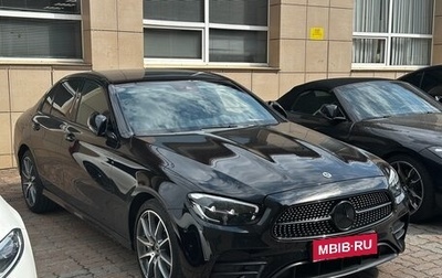 Mercedes-Benz E-Класс, 2022 год, 5 700 000 рублей, 1 фотография