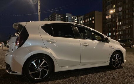 Toyota Aqua I, 2018 год, 1 650 000 рублей, 4 фотография