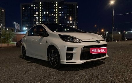 Toyota Aqua I, 2018 год, 1 650 000 рублей, 2 фотография