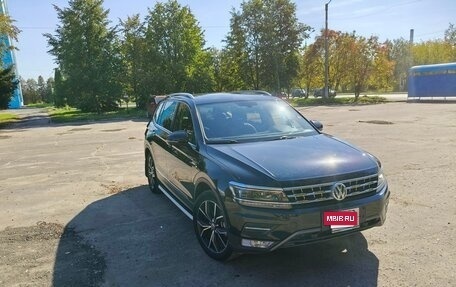 Volkswagen Tiguan II, 2020 год, 4 000 000 рублей, 3 фотография
